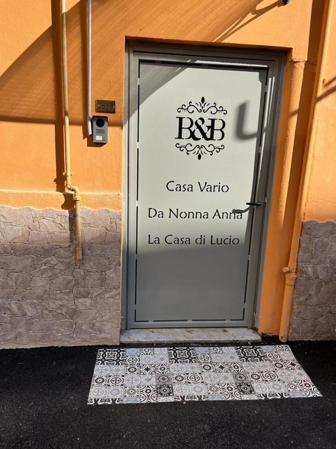 Napoli Centro-La Casa Di Lucio Bed & Breakfast Ngoại thất bức ảnh